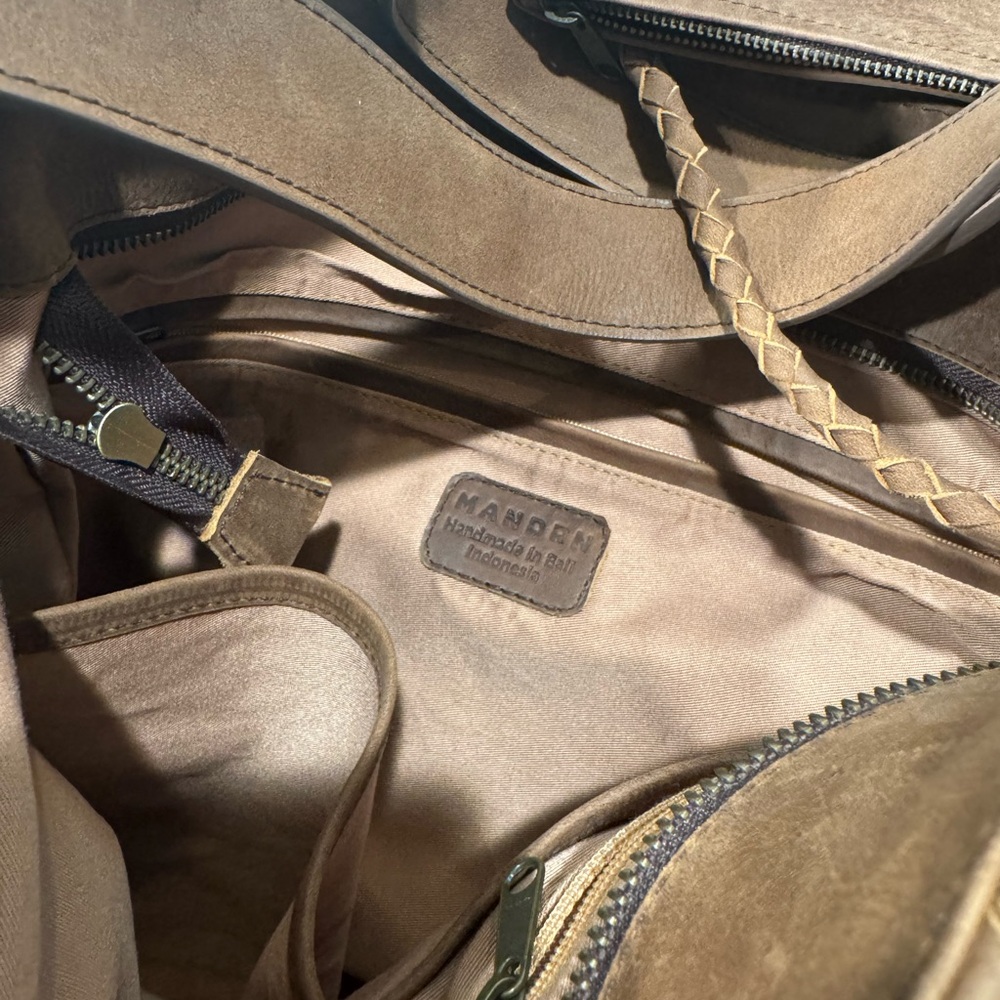 Mandrn Brown Woven Leather Shoulder Bag - Picture 5 of 6